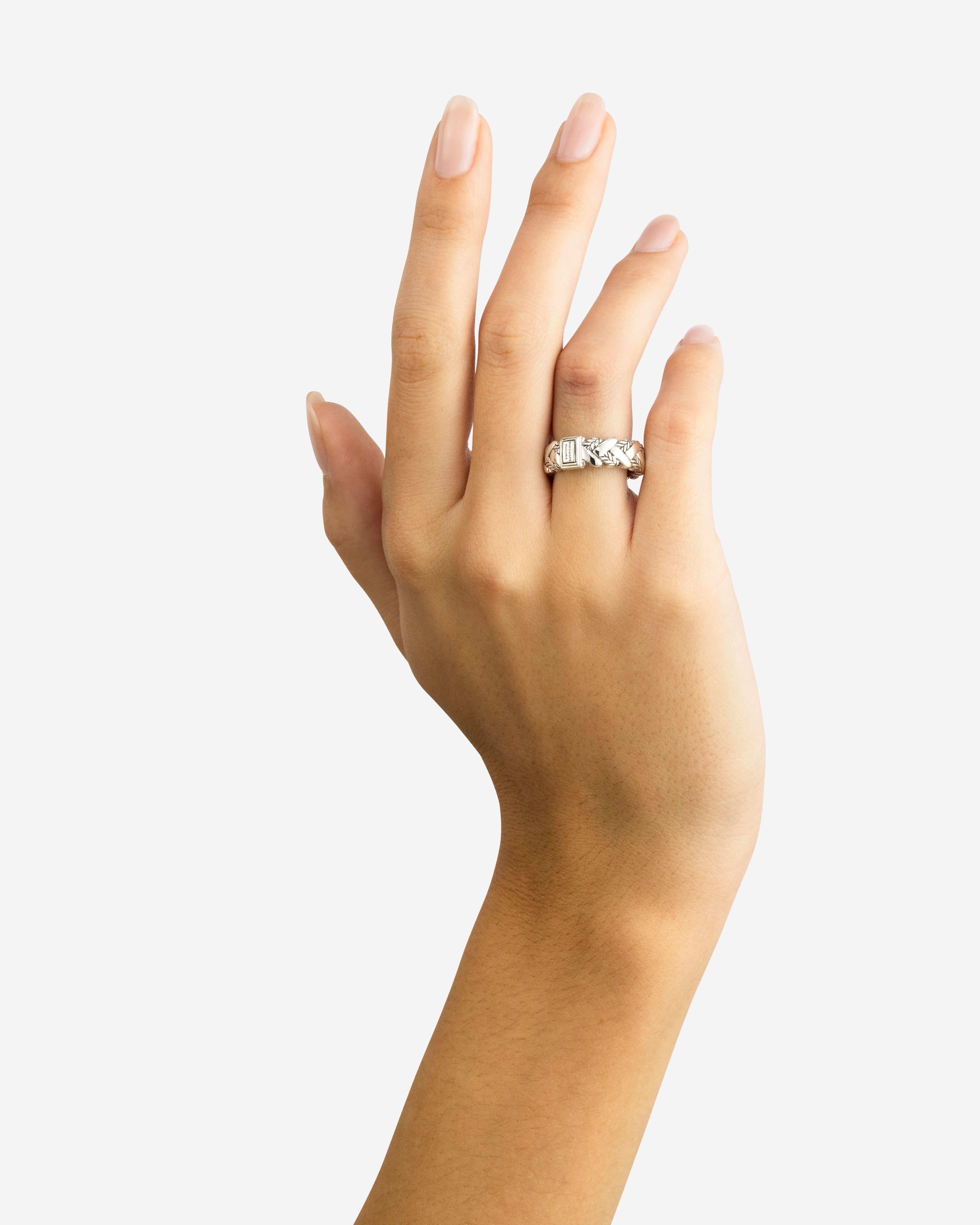Ring George Textuur thumbnail 3