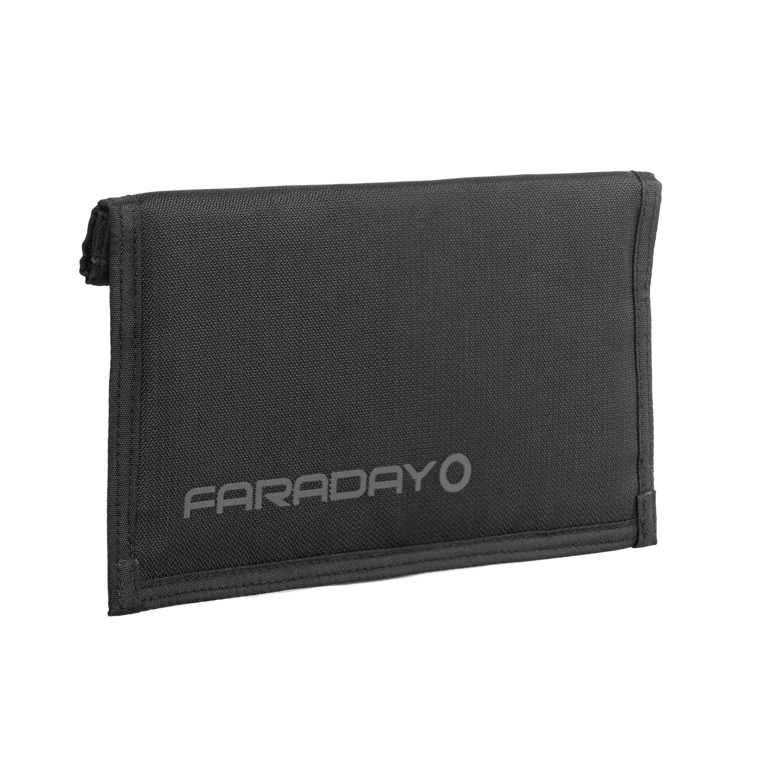 JACKET Pro Faraday CORDURA® Phone Bag – Magnetic Closure (8.5″ x 4.5″) thumbnail 3