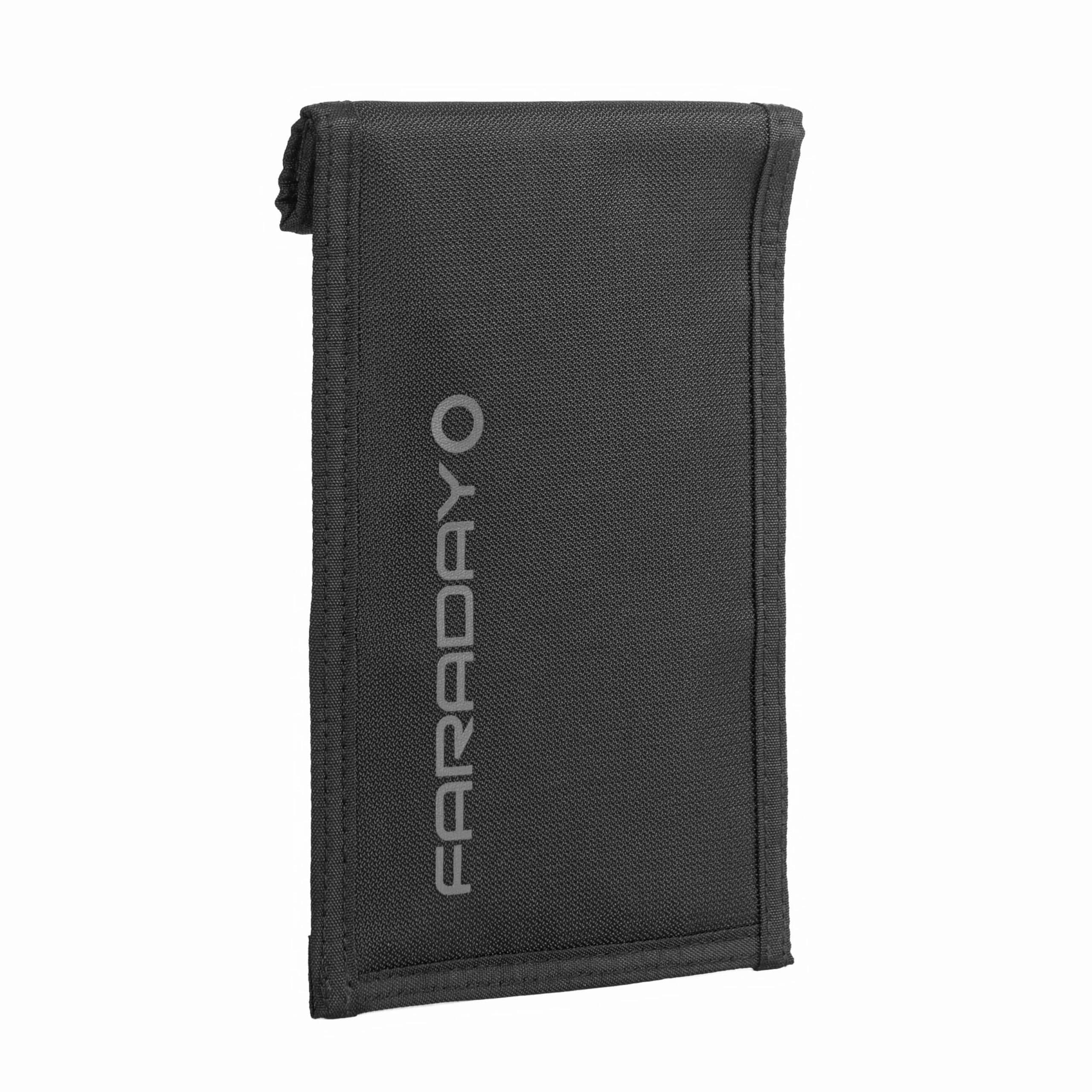 JACKET Pro Faraday CORDURA® Vertical Phone Bag – Magnetic Closure (4.5″ x 8″) thumbnail 3