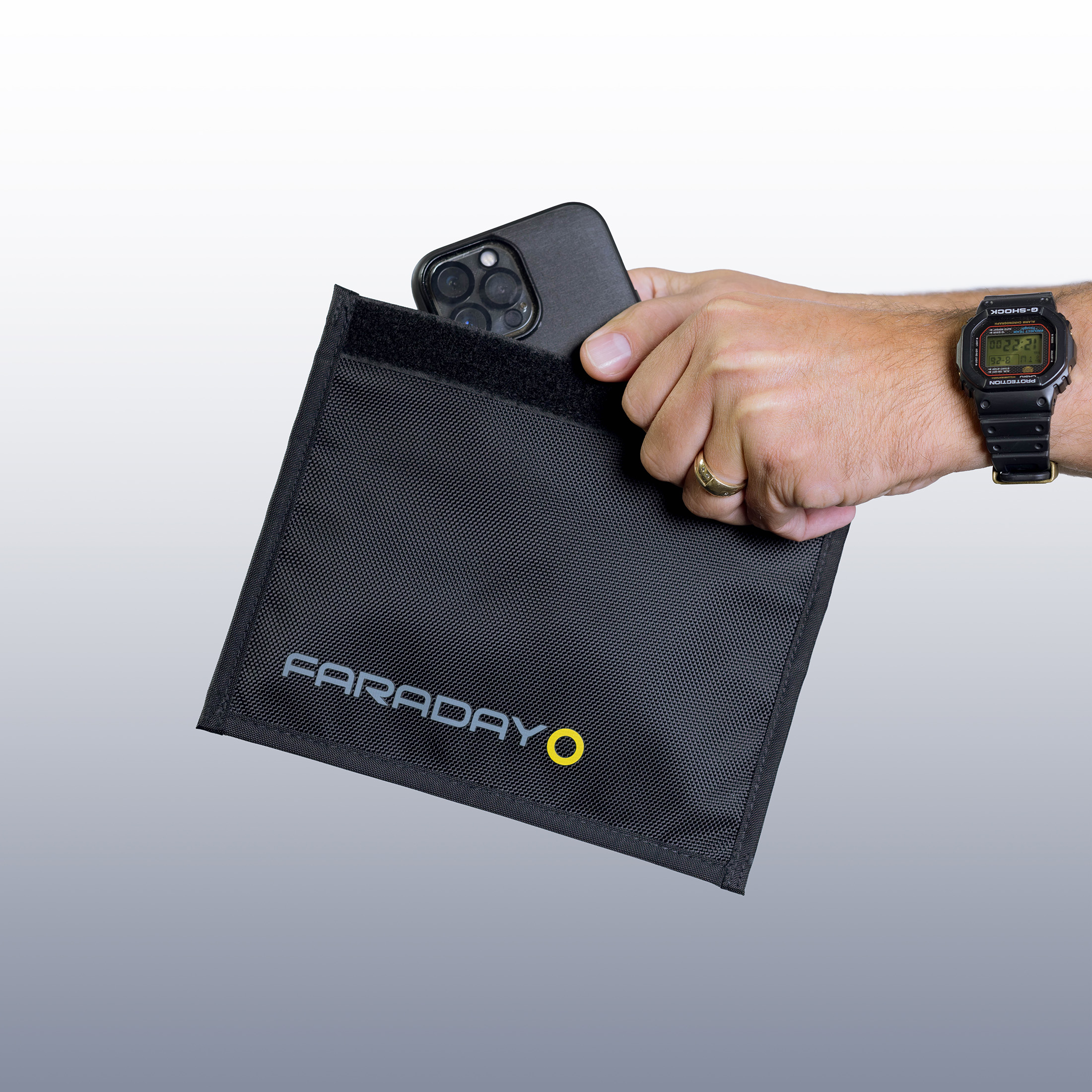 JACKET Forensic Faraday Cell Phone Bag (8″ x 4.5″)